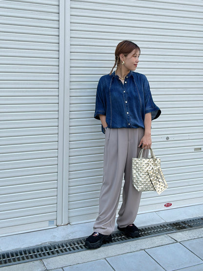 スタッズエンボスバッグ／イタリア・フィレンチェのレザーバッグ