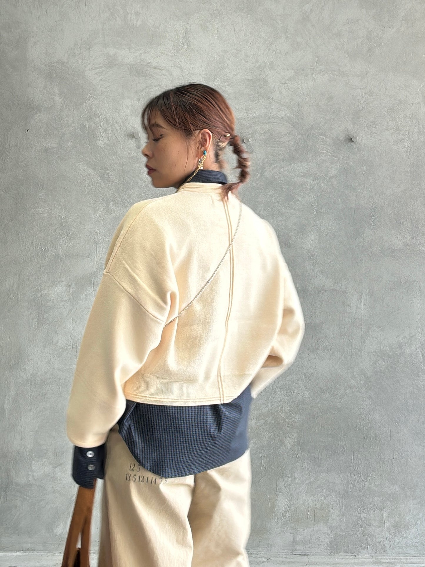 ショート丈ドルマンライクプルオーバーニット／LE MÉLANGE