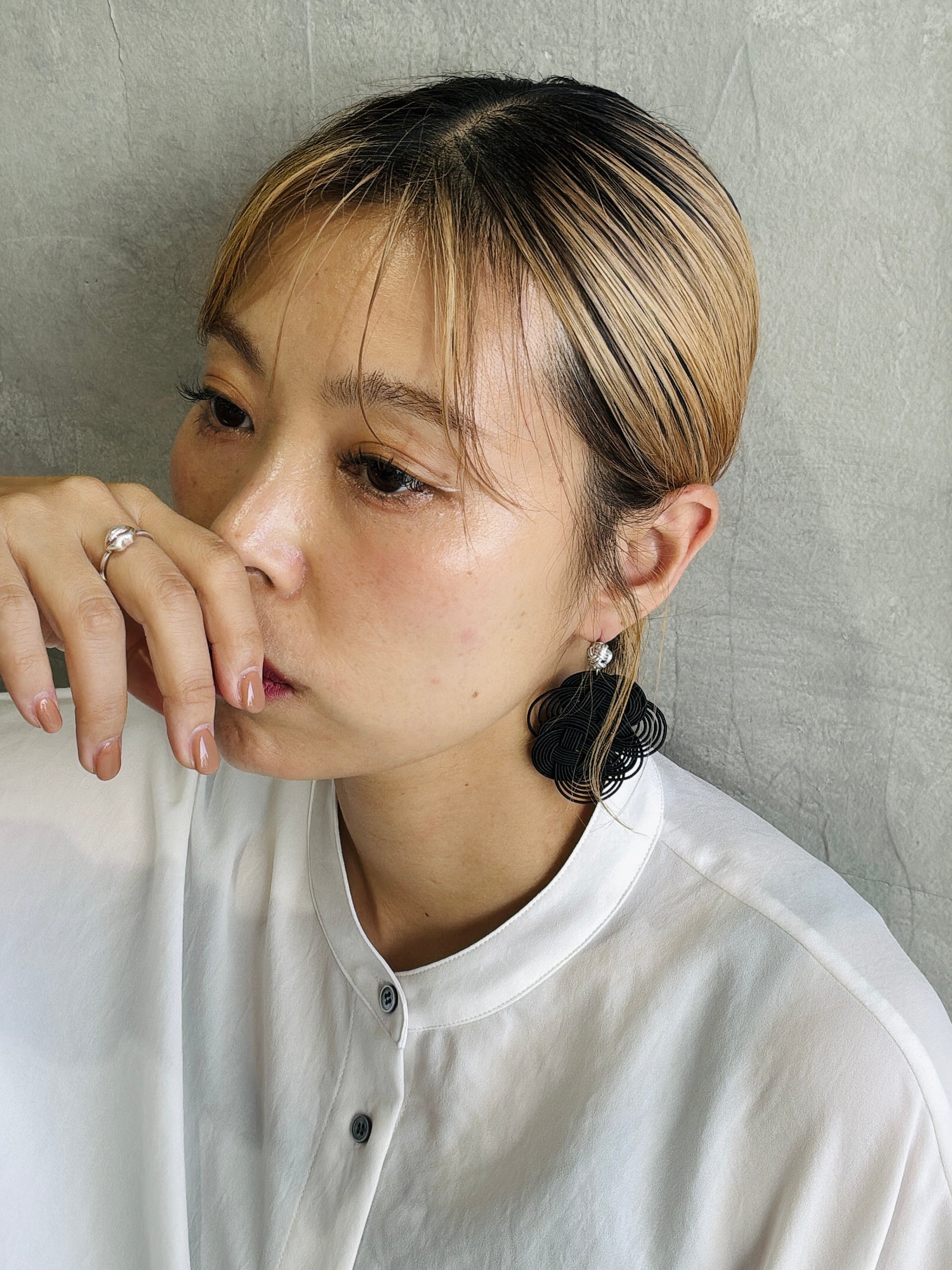 結び屋虹園×No.9コラボ限定仕様／3・6・９の揺れるピアス（ピアス・イヤリング）