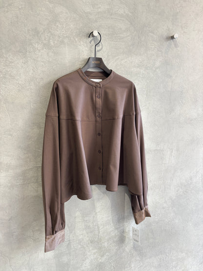 ラウンドステッチサーキュラシャツ／CYAN tokyo