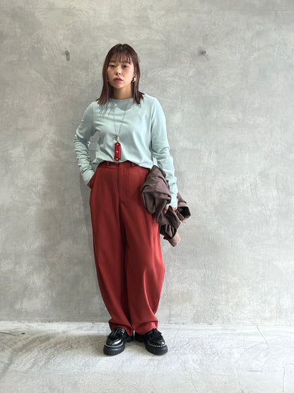 タックカーブパンツ／ANNA  KERRY