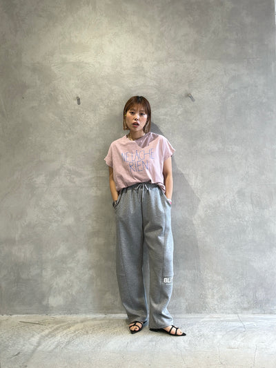 受付終了【予約販売】NE LACHE RIENロゴゆるフレンチスラブTシャツ／ING