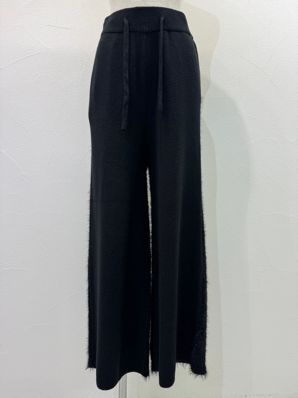 【予約⚡︎販売】シャギーコンビニットワイドパンツ／604510／CYAN tokyo／2026 AW#1