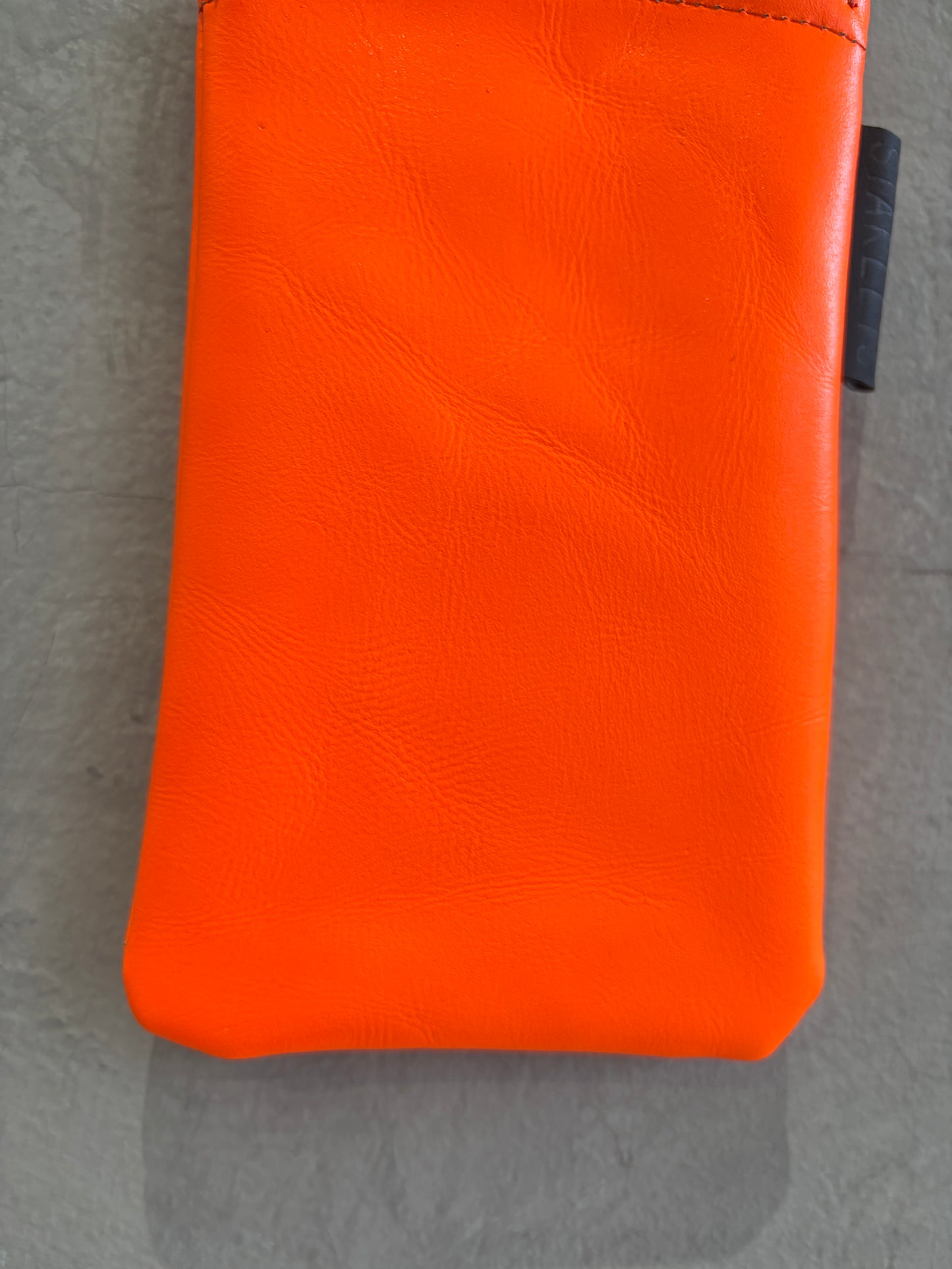 【新色追加】ネオンカラーサコッシュ／SP240214