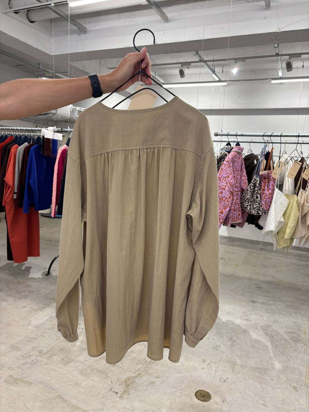 受付終了【予約⚡︎販売】ノーカラープルオーバーシャツ／8653203／LE MÉLANGE／2026 AW #2
