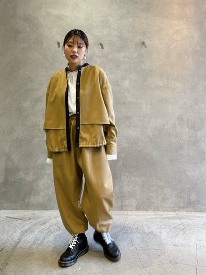 ノーカラードッキングシャツ／trois