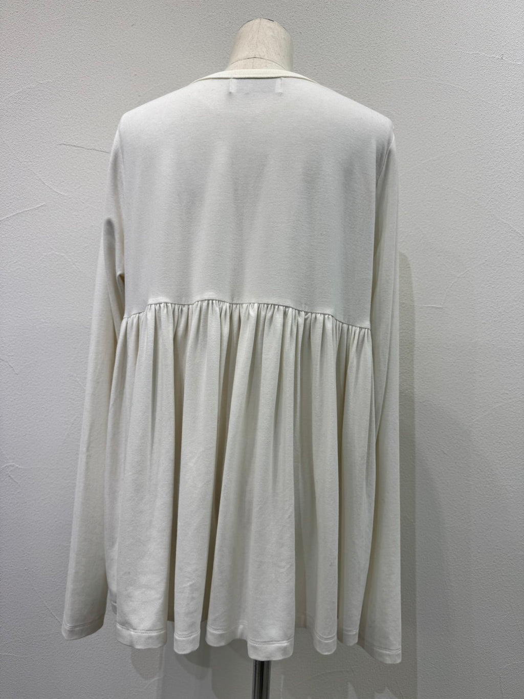 【予約⚡︎販売】バックギャザーワームロングカットソー／604505／CYAN tokyo／2026 AW#1