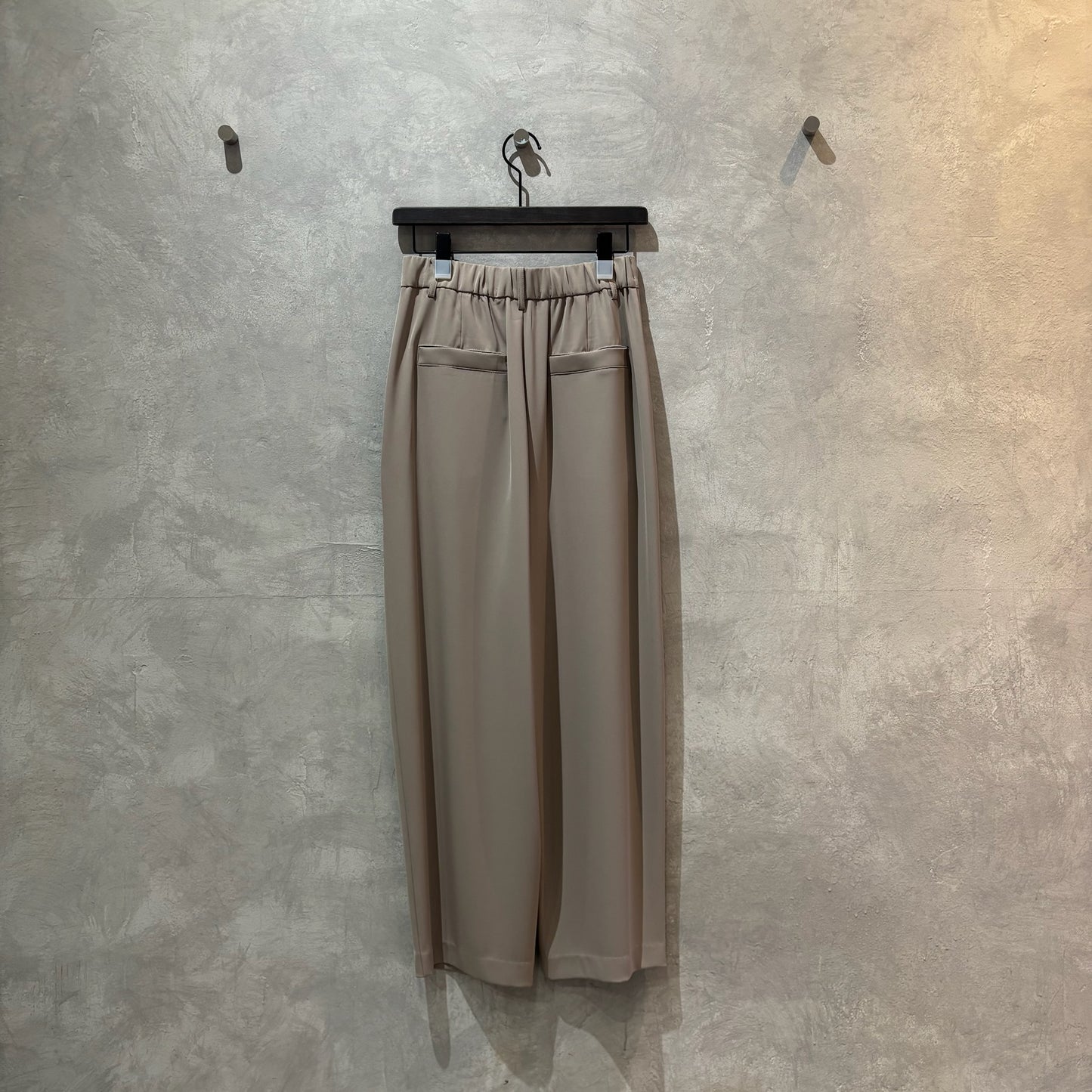 アンフォラパンツ／Anna Kerry