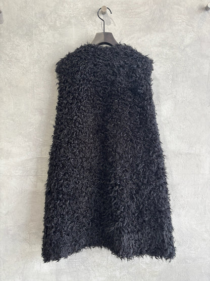 バックオーバーカーリーファーベスト／CYAN TOKYO