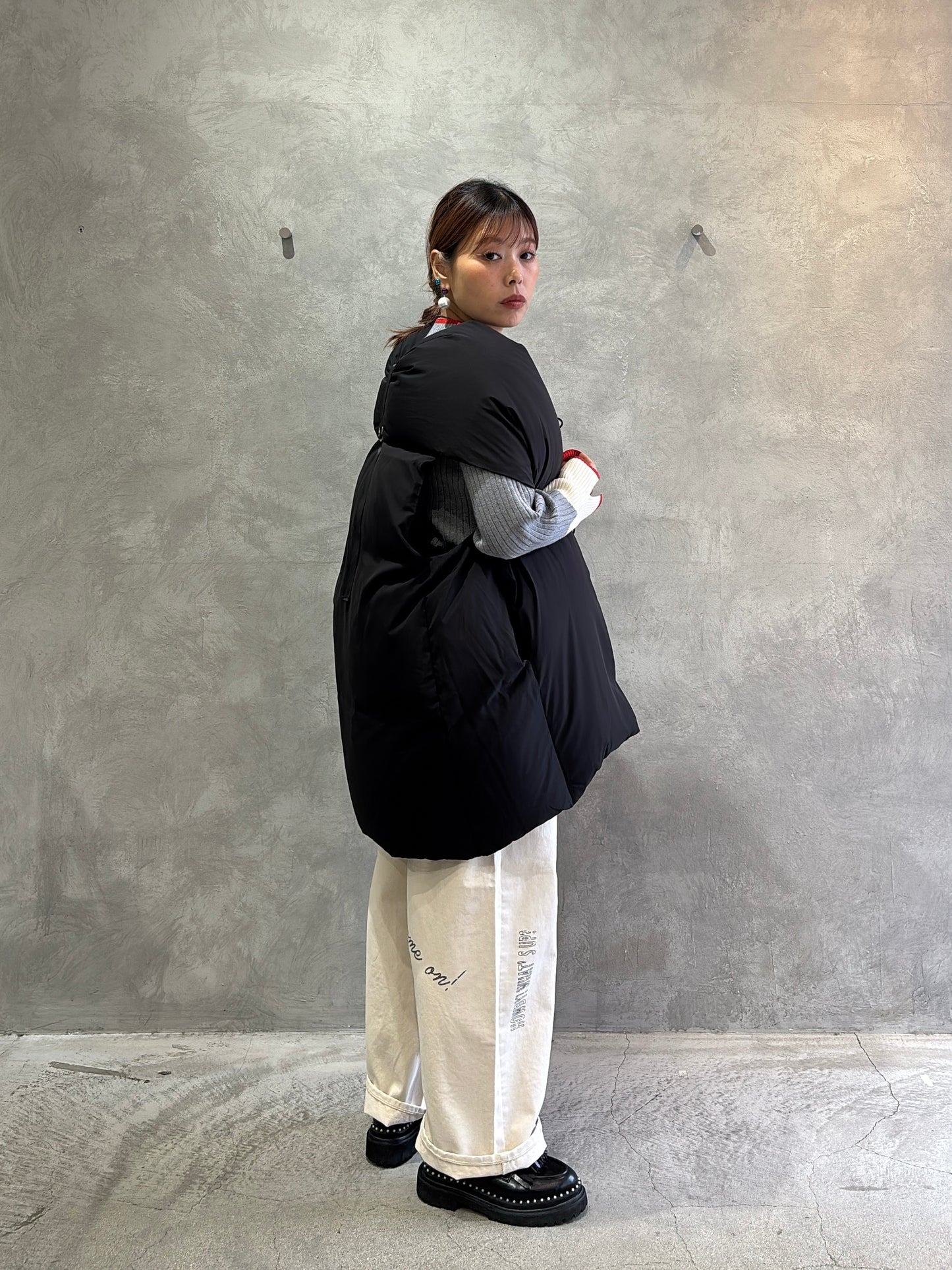 ストールライクダウンベスト／CYAN TOKYO