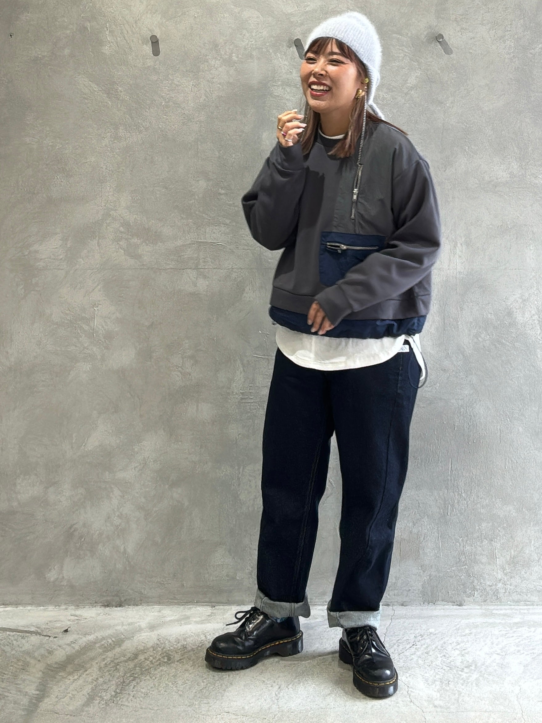 すっきり見えカーブデニムパンツ／No.9-the Nines-