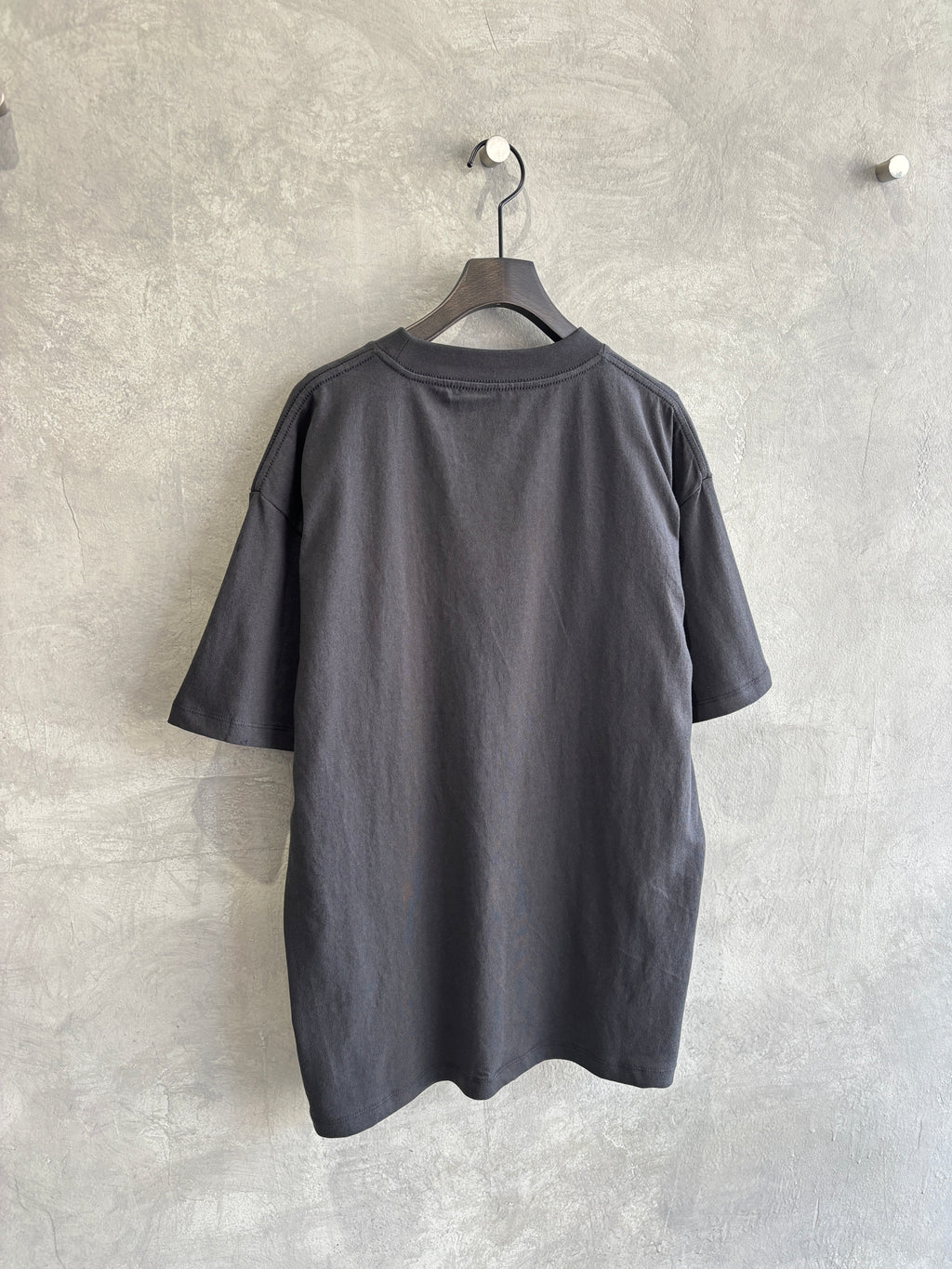 受付終了【予約販売】men'sサイズ／CRIMSON.UN Tシャツ／ING