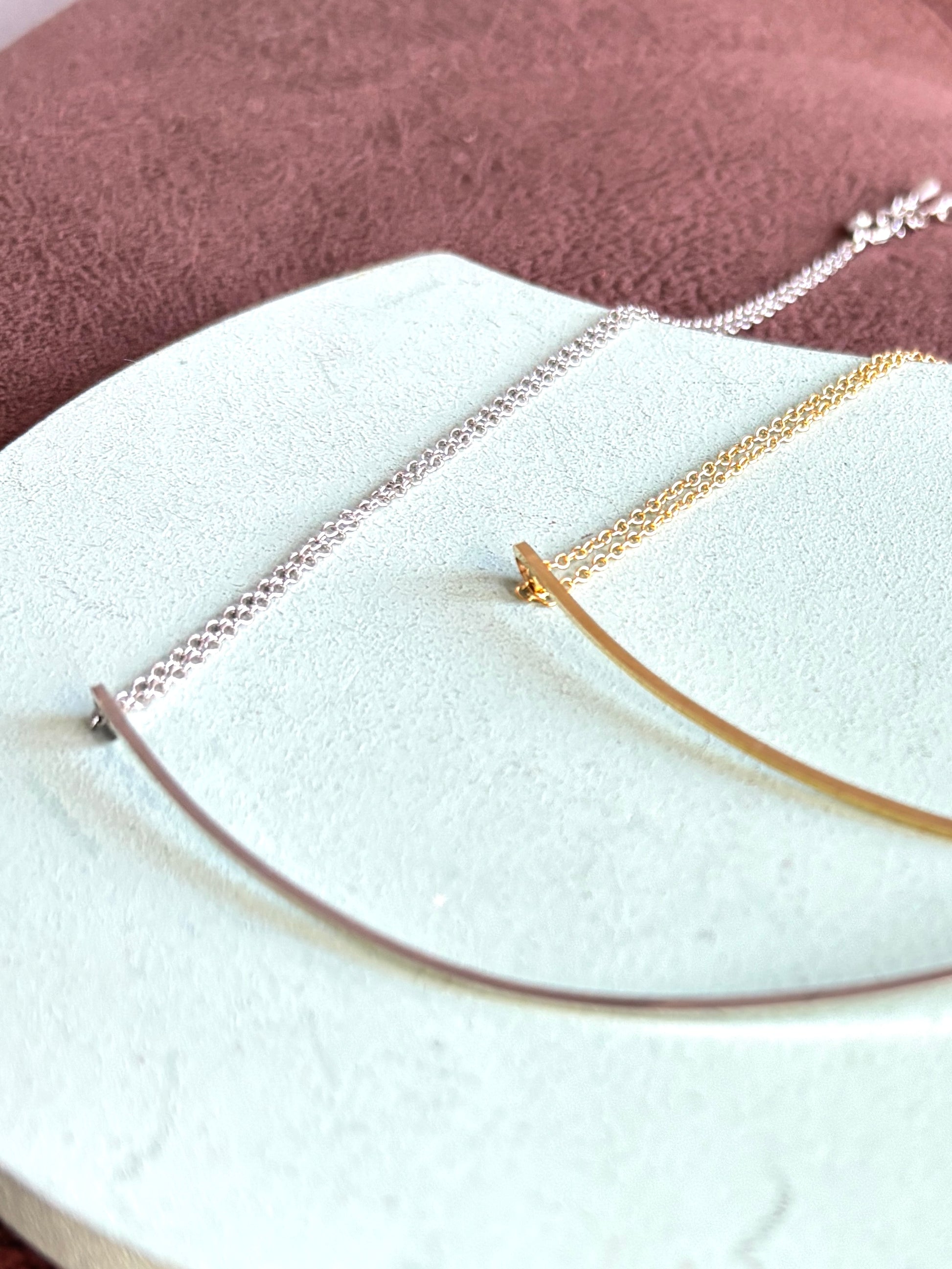 【予約販売】カーブバーネックレス