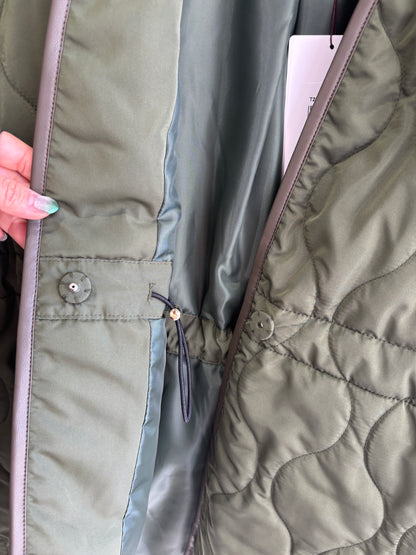 キルティングVネックショートコート／trois