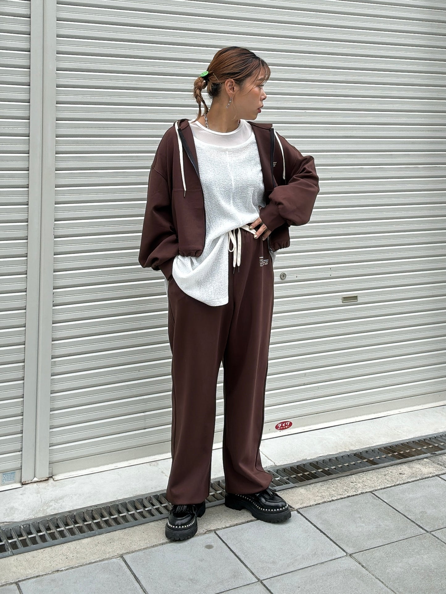 トラックパンツ／Anna Kerry