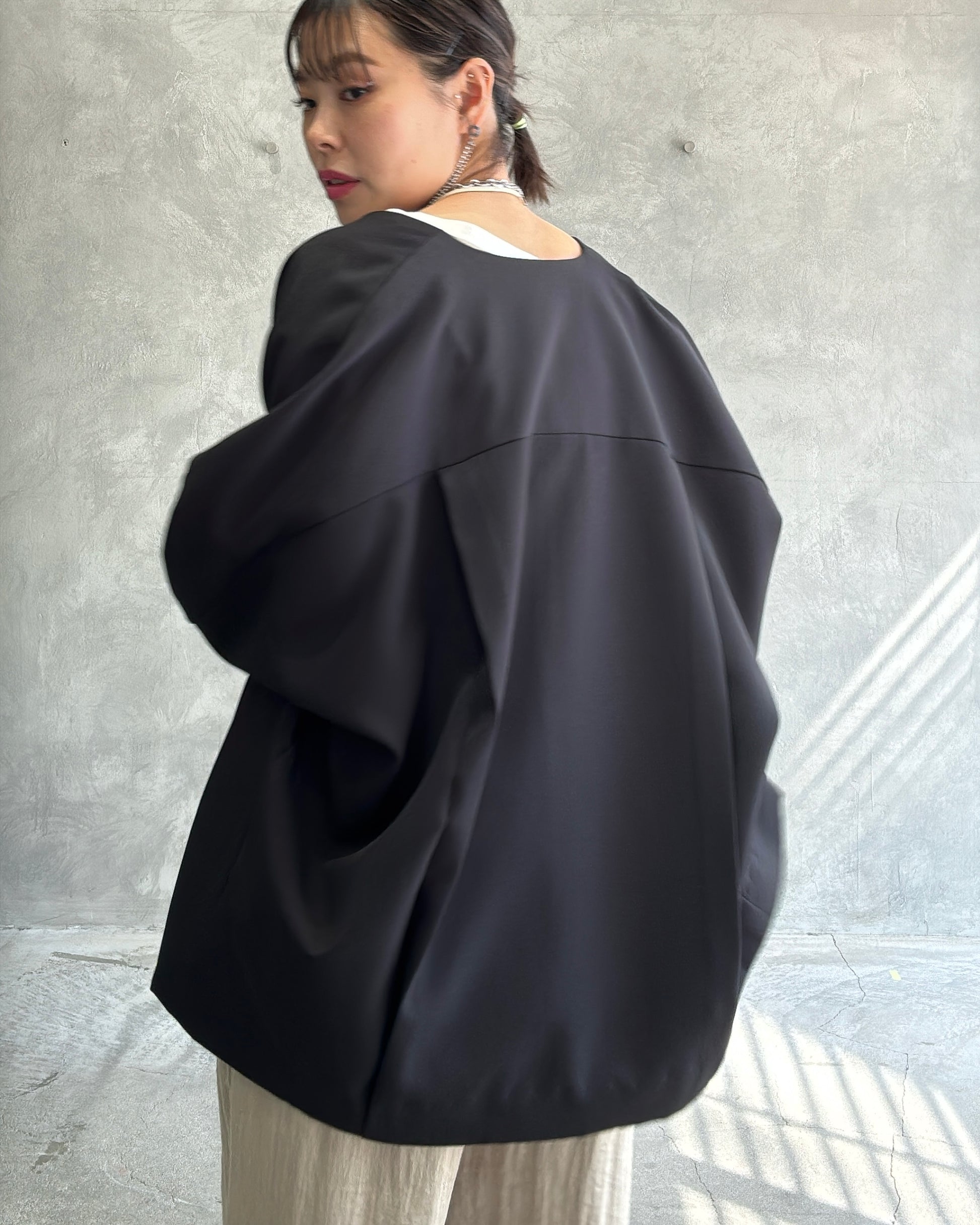 ★ゆったりドルマンジャケット／Anna Kerry