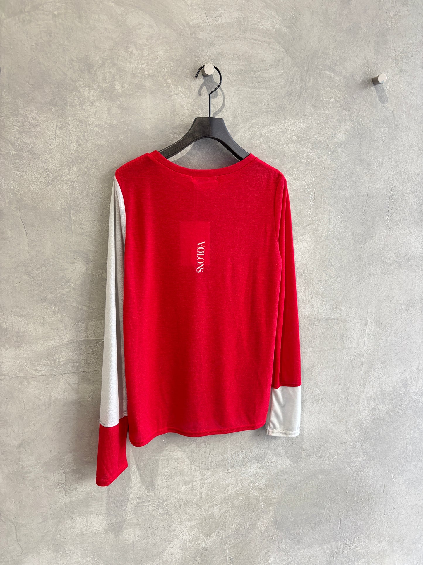 バイカラーインナーニット／LHELBIE