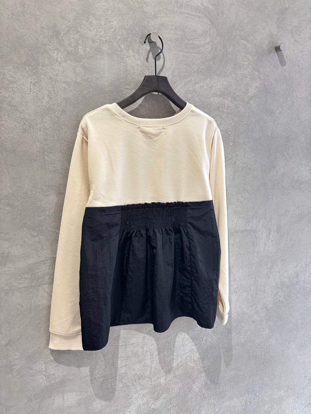 フリル切替スウェット