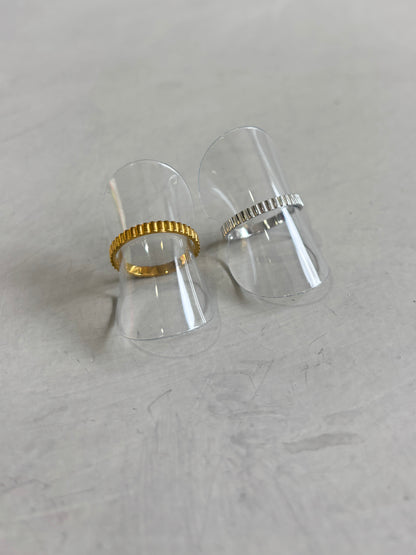 コインエッジリング