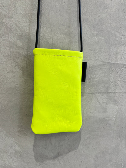 【新色追加】ネオンカラーサコッシュ／SP240214