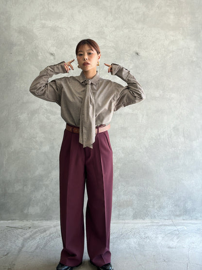 ディープタックパンツ／LE MÉLANGE