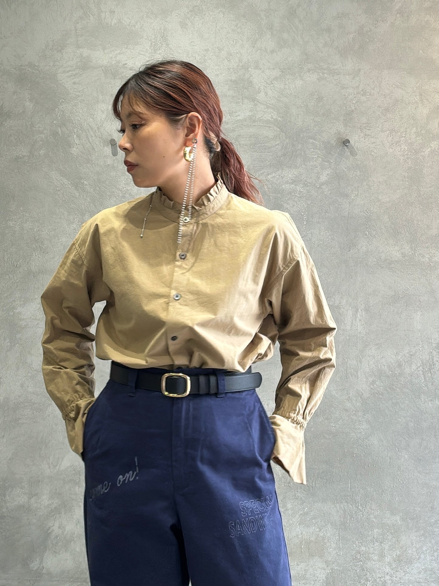 フリルシャツ／LE MÉLANGE