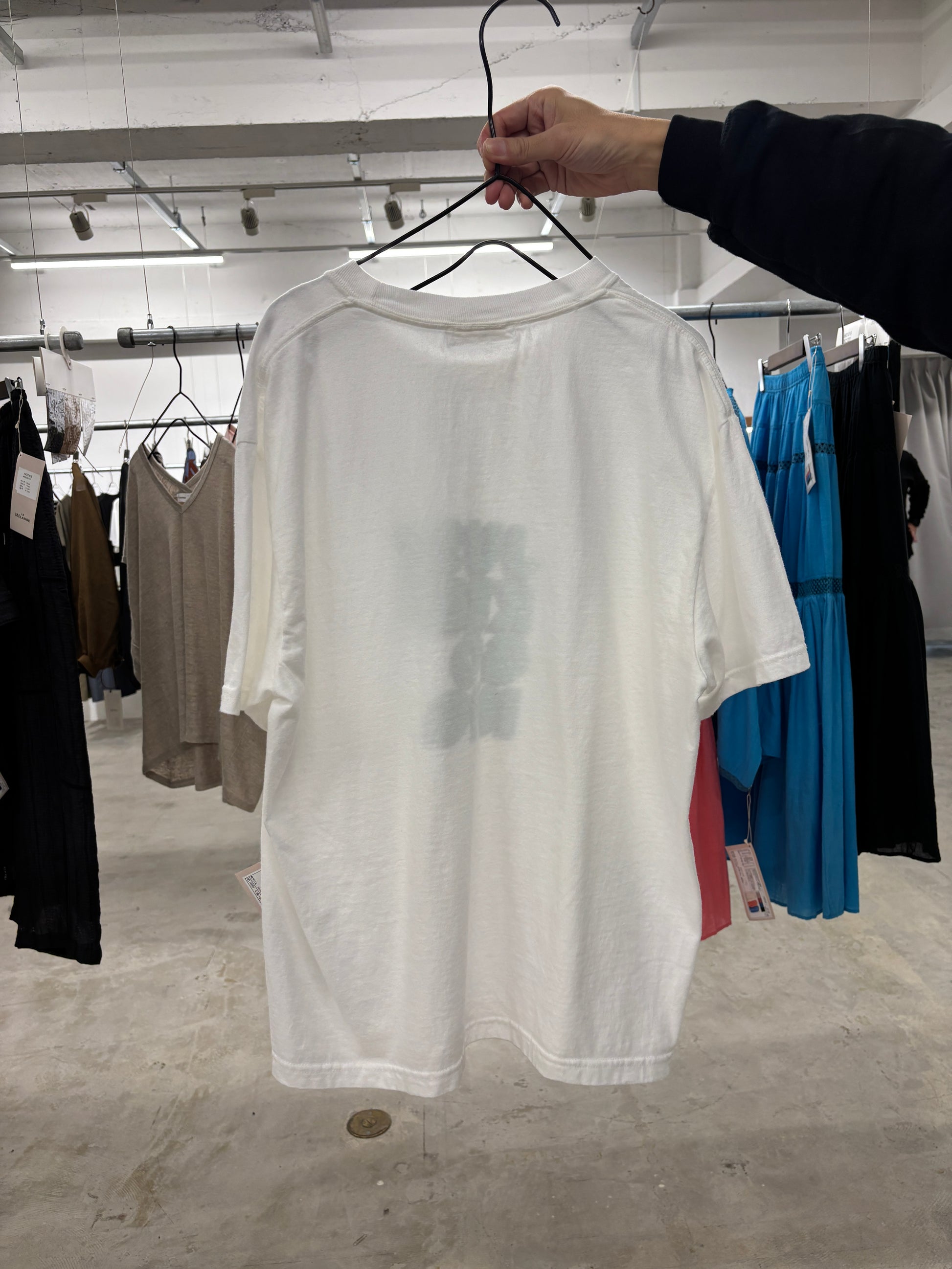 受付終了【予約販売】ピグメント加工Tシャツ／8621005／LE MÉLANGE／2026 SS#2