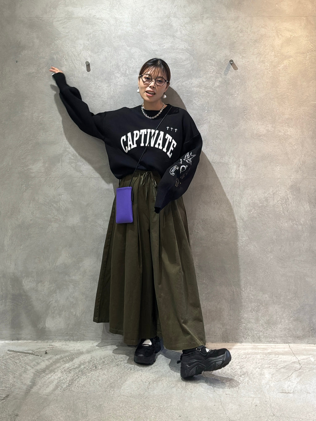 スウェットライク刺繍ニット／palm RICHE