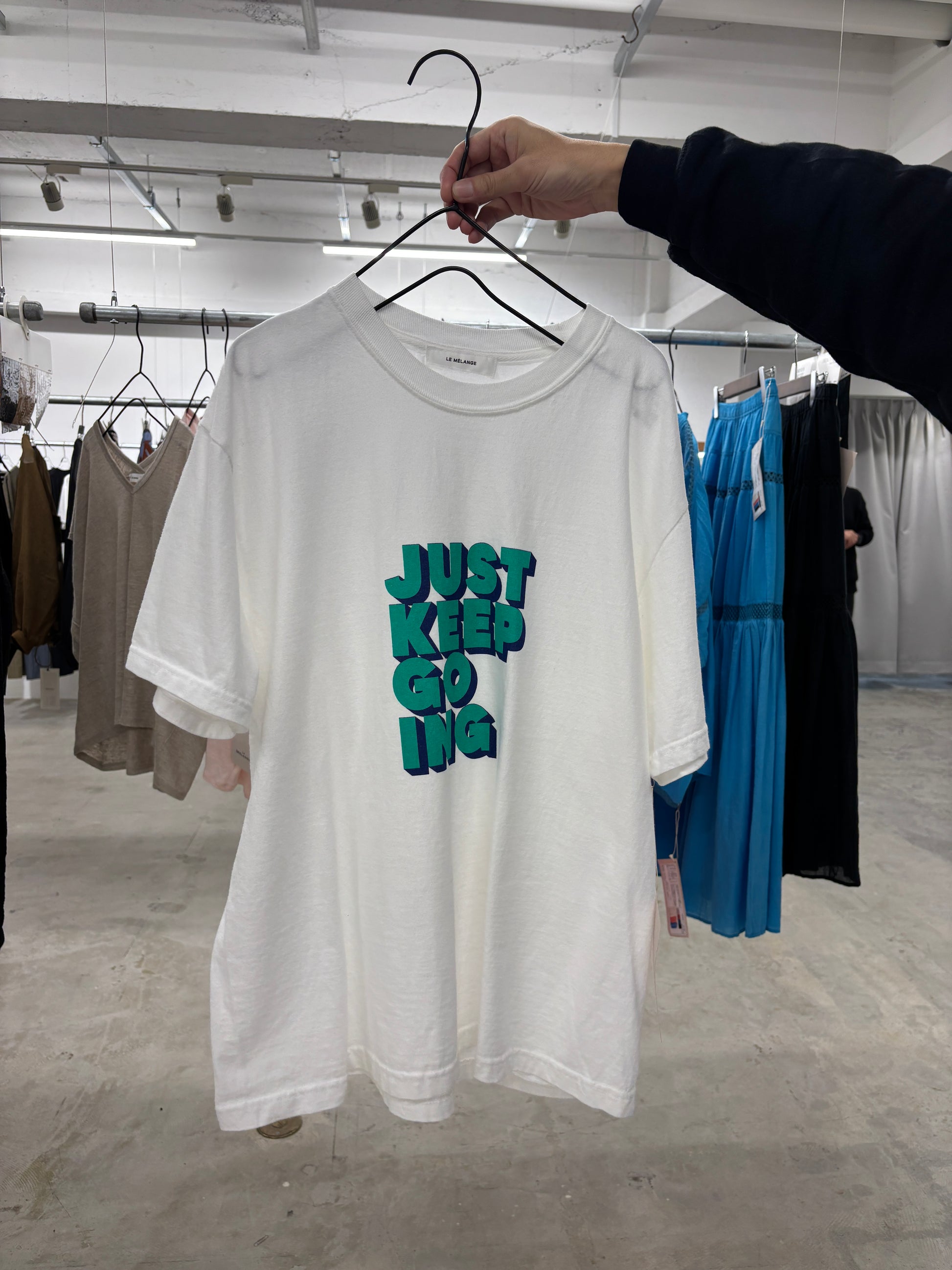 受付終了【予約販売】ピグメント加工Tシャツ／8621005／LE MÉLANGE／2026 SS#2