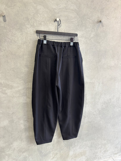 イージーカーブパンツ／trois