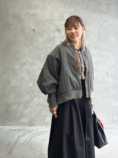 ナイロンツイルポンチョライクMA-1／trois