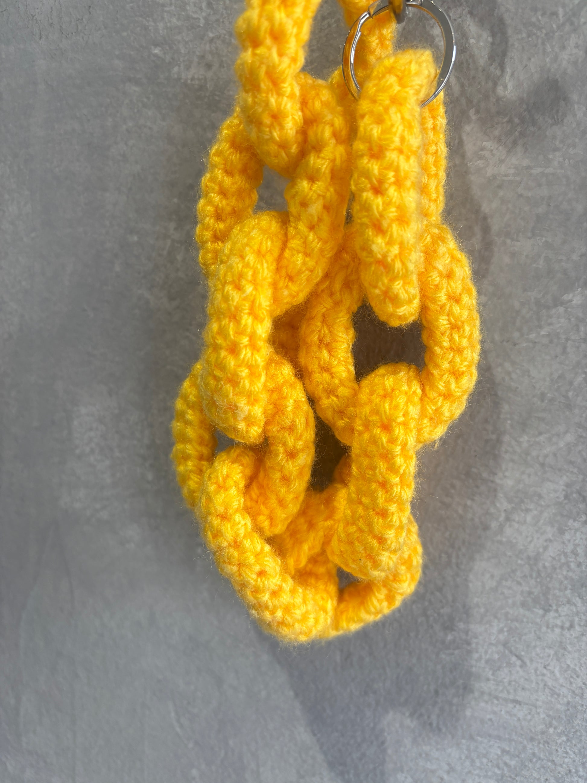 【予約販売】ニットチェーンチャーム／ampersand