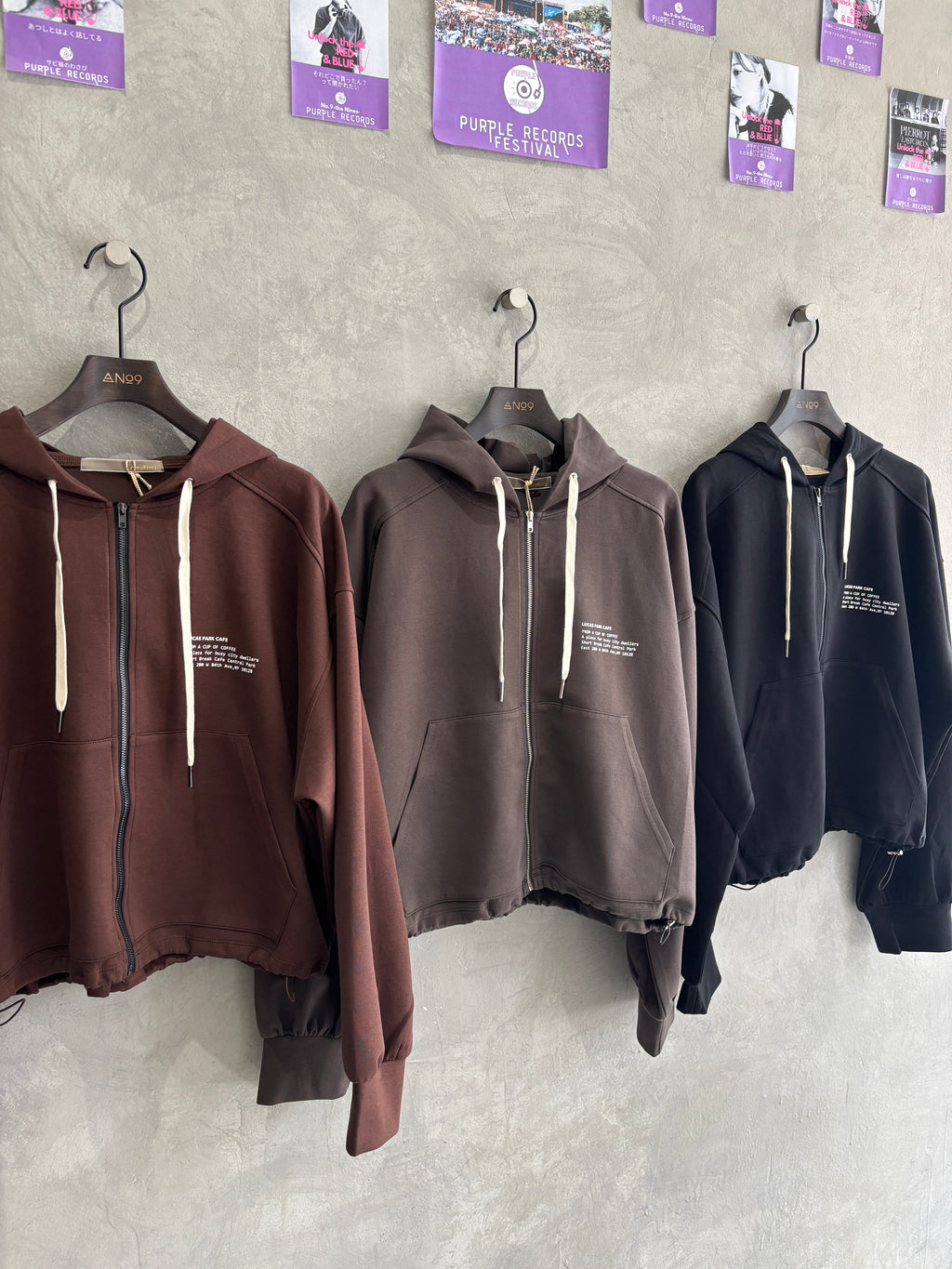 ジップアップパーカー／Anna Kerry