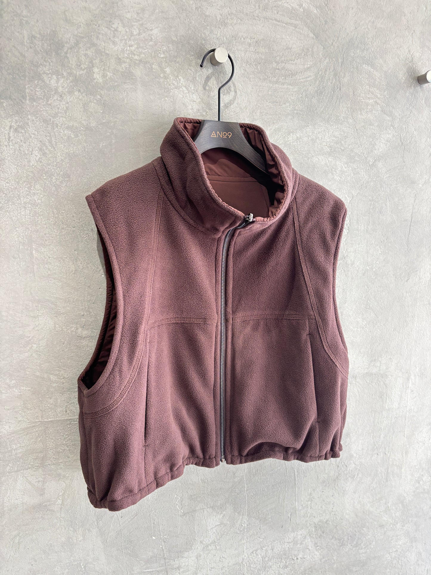 リバーシブルナイロンフリースベスト／Anna Kerry