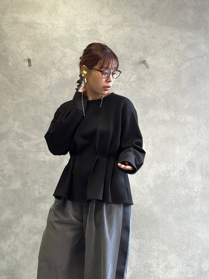 フォールドフォームトップ／VERSEAU