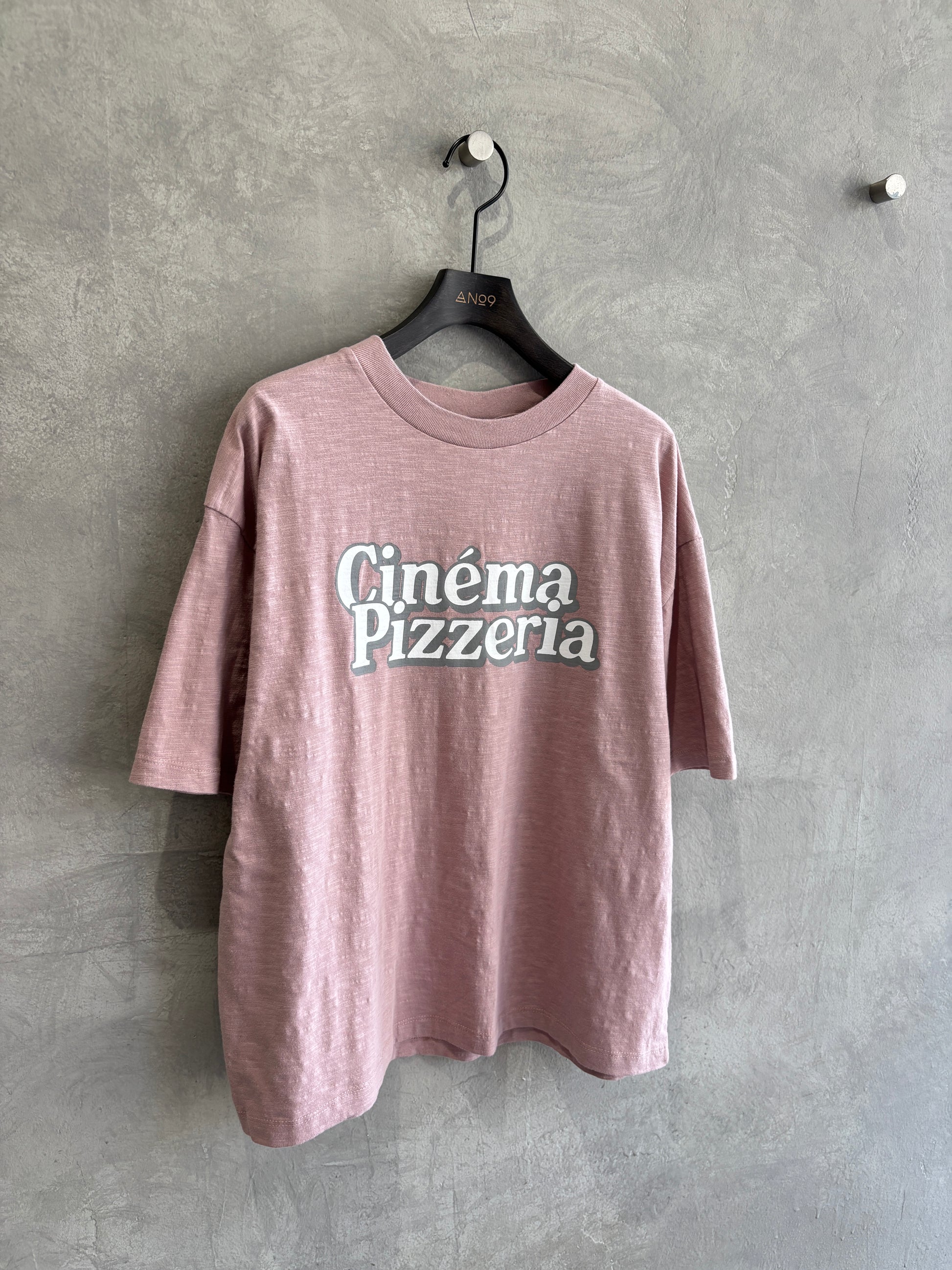 【予約販売】Cinema Pizzeria スラブTシャツ／ING