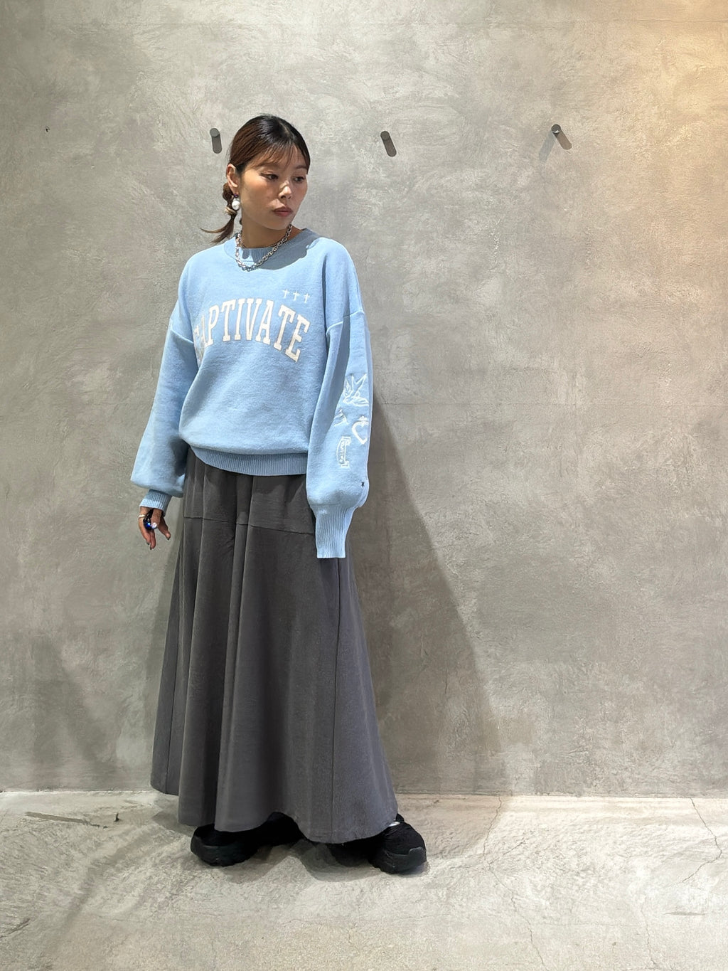 スウェットライク刺繍ニット／palm RICHE