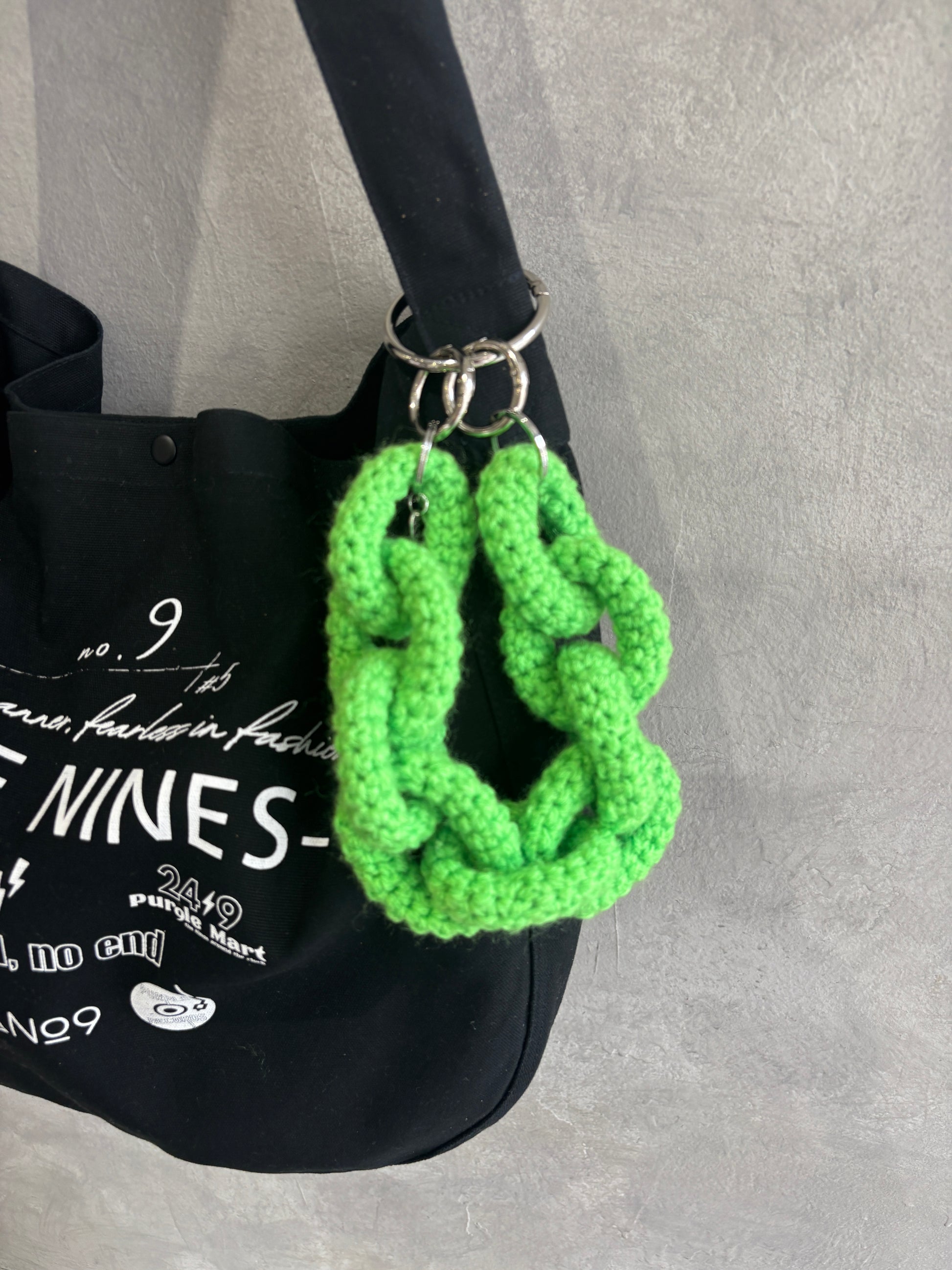 【予約販売】ニットチェーンチャーム／ampersand