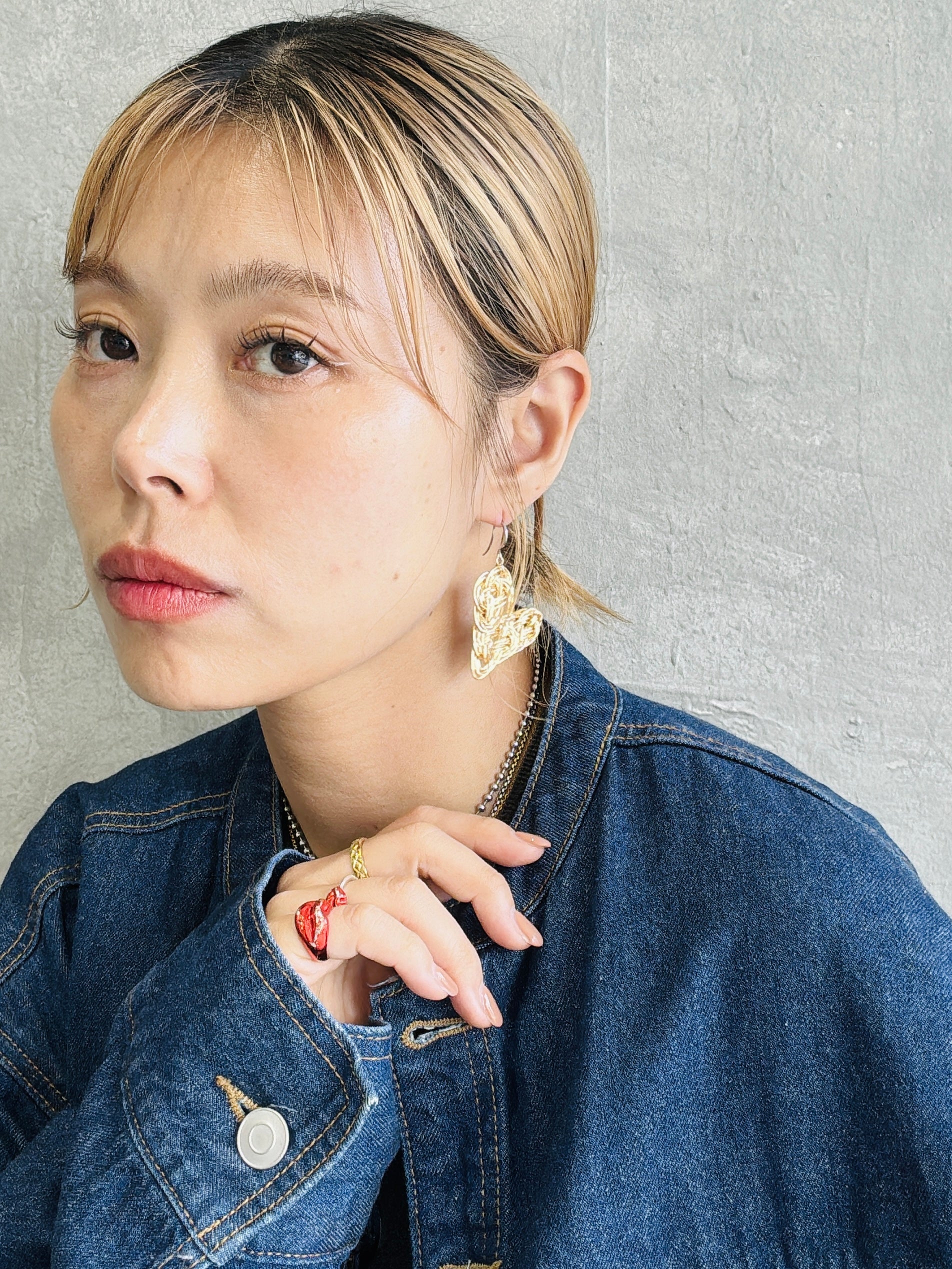 結び屋虹園×No.9コラボ／ハートの揺れるピアス（ピアス・イヤリング）