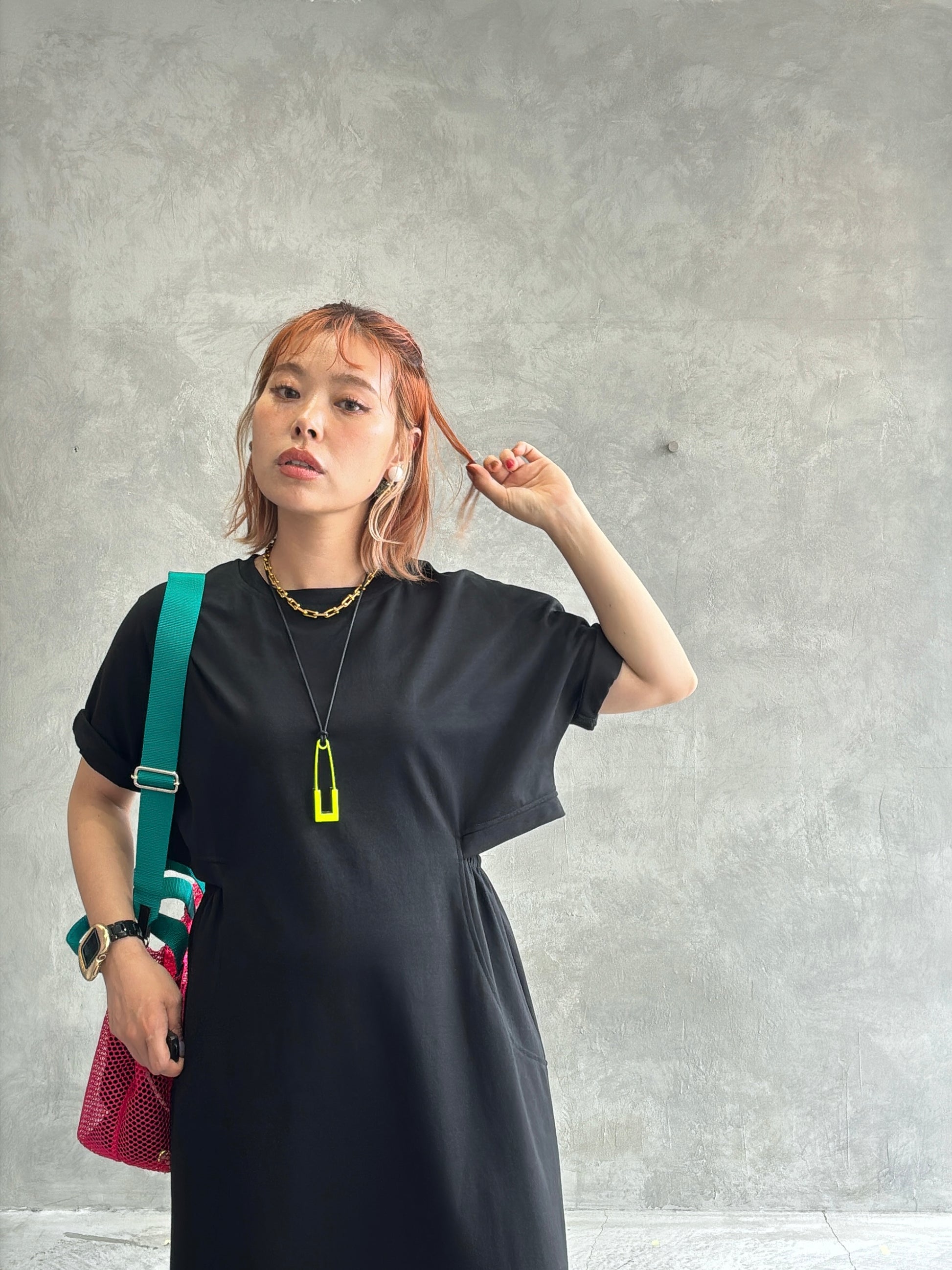 ウエストカッティングワンピース／Dignite collier／MNMS