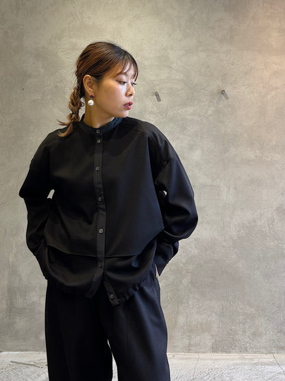 ノーカラードッキングシャツ／trois