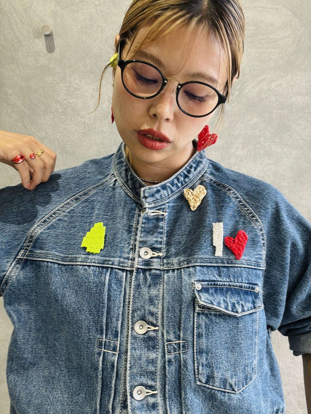 結び屋虹園×No.9コラボ／ハートの揺れるピアス（ピアス・イヤリング）