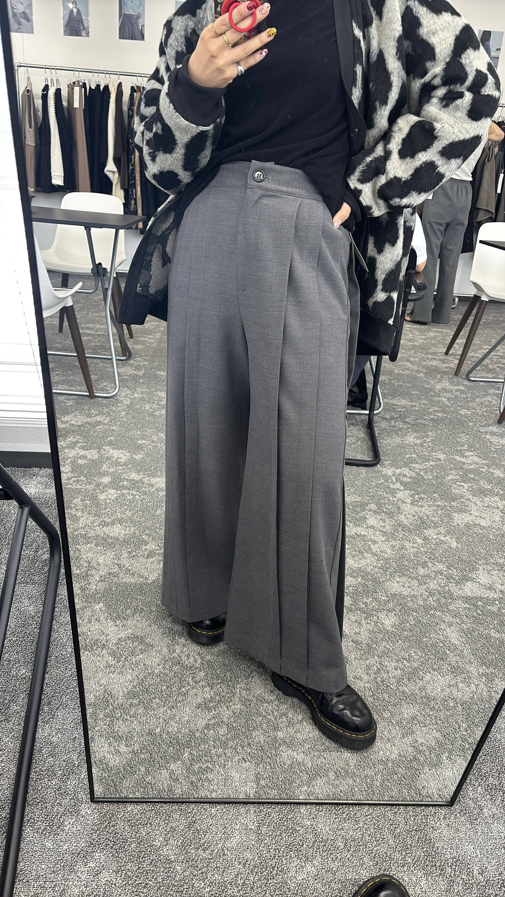 【予約⚡︎販売】エンドタックワイドパンツ／607527／CYAN tokyo／2026 AW#2