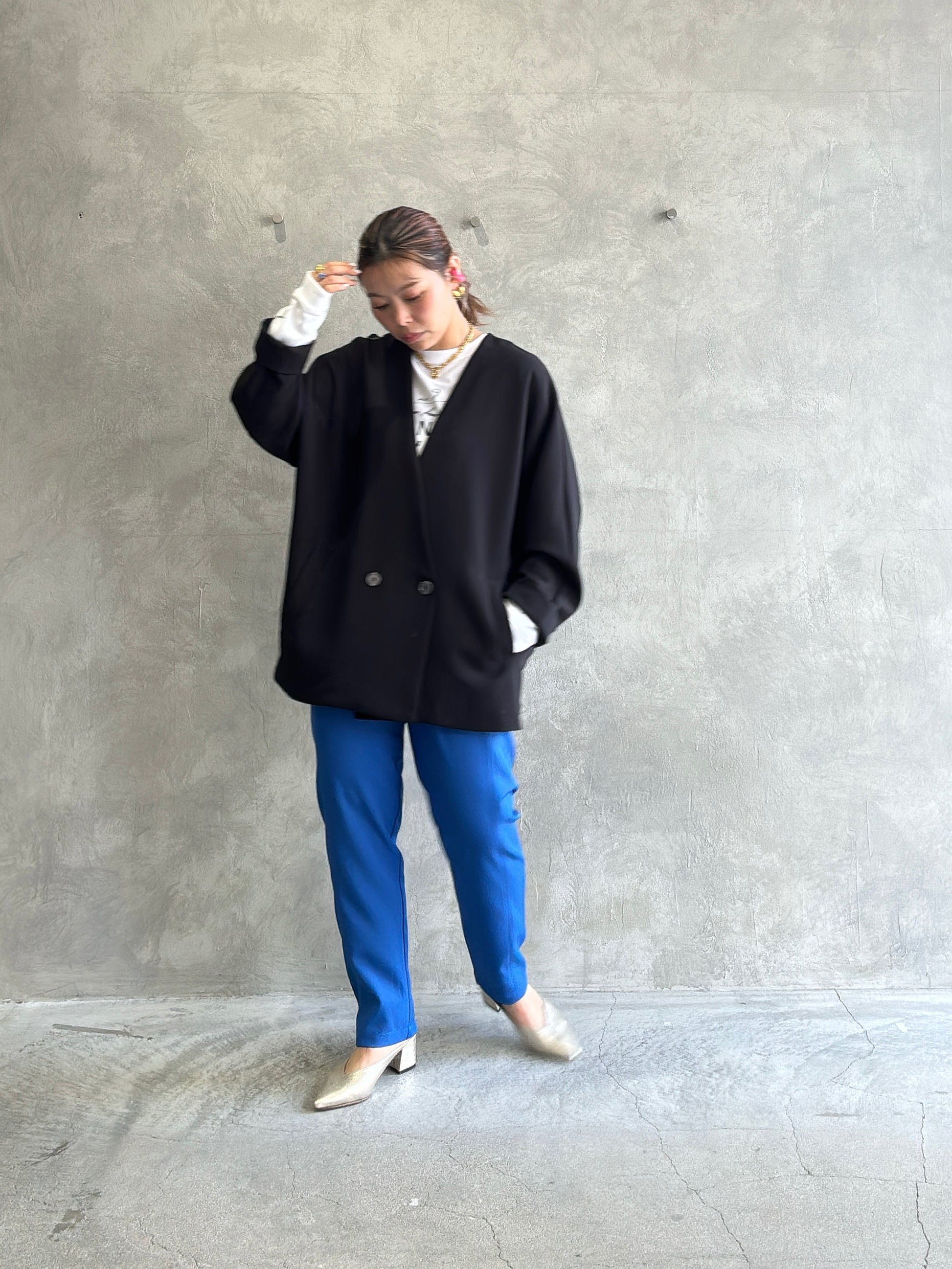 スリムカーブカラーパンツ／No.9-the Nines-