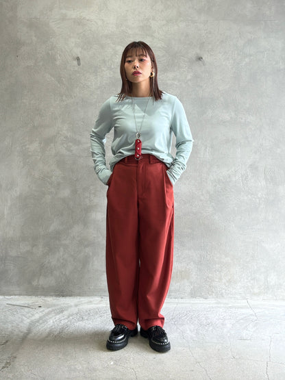 タックカーブパンツ／ANNA  KERRY