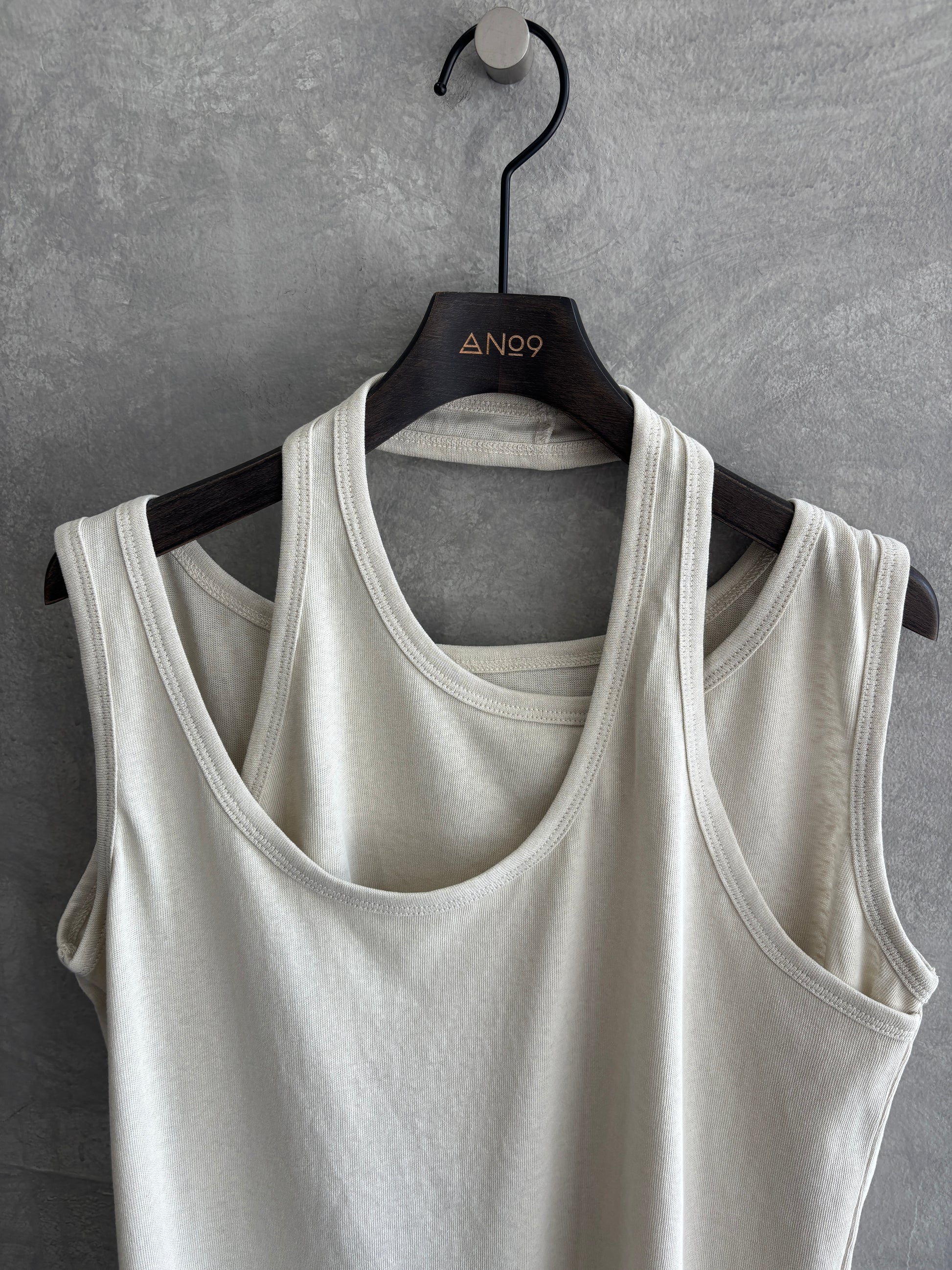 レイヤードタンクトップ／ANNA KERRY
