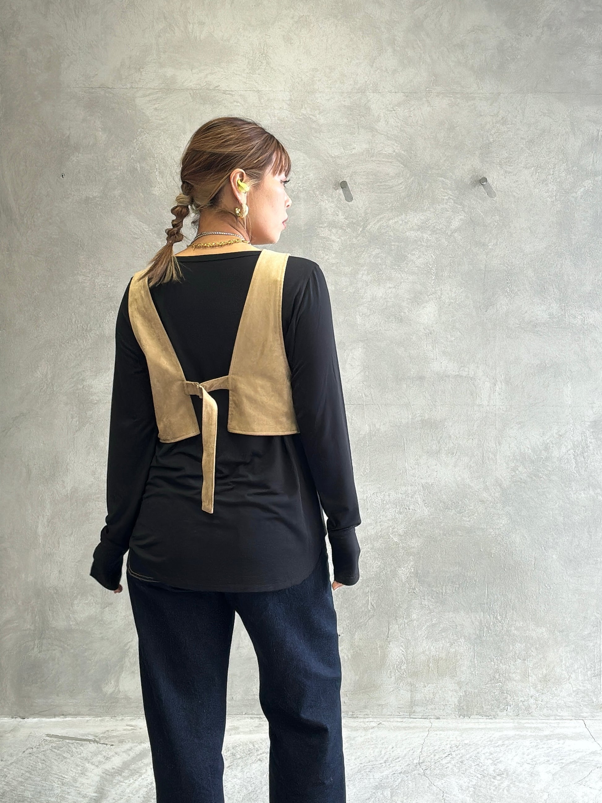 ECOスウェードベスチェ／8613701／LE MÉLANGE