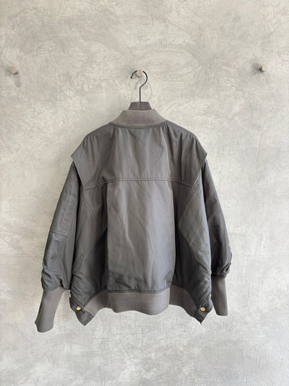 ナイロンツイルポンチョライクMA-1／trois