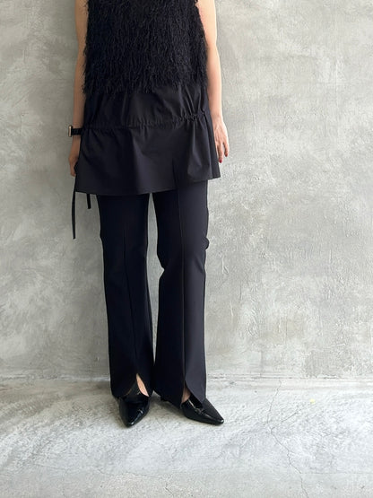 スーパーストレッチフレアパンツ／CYAN tokyo