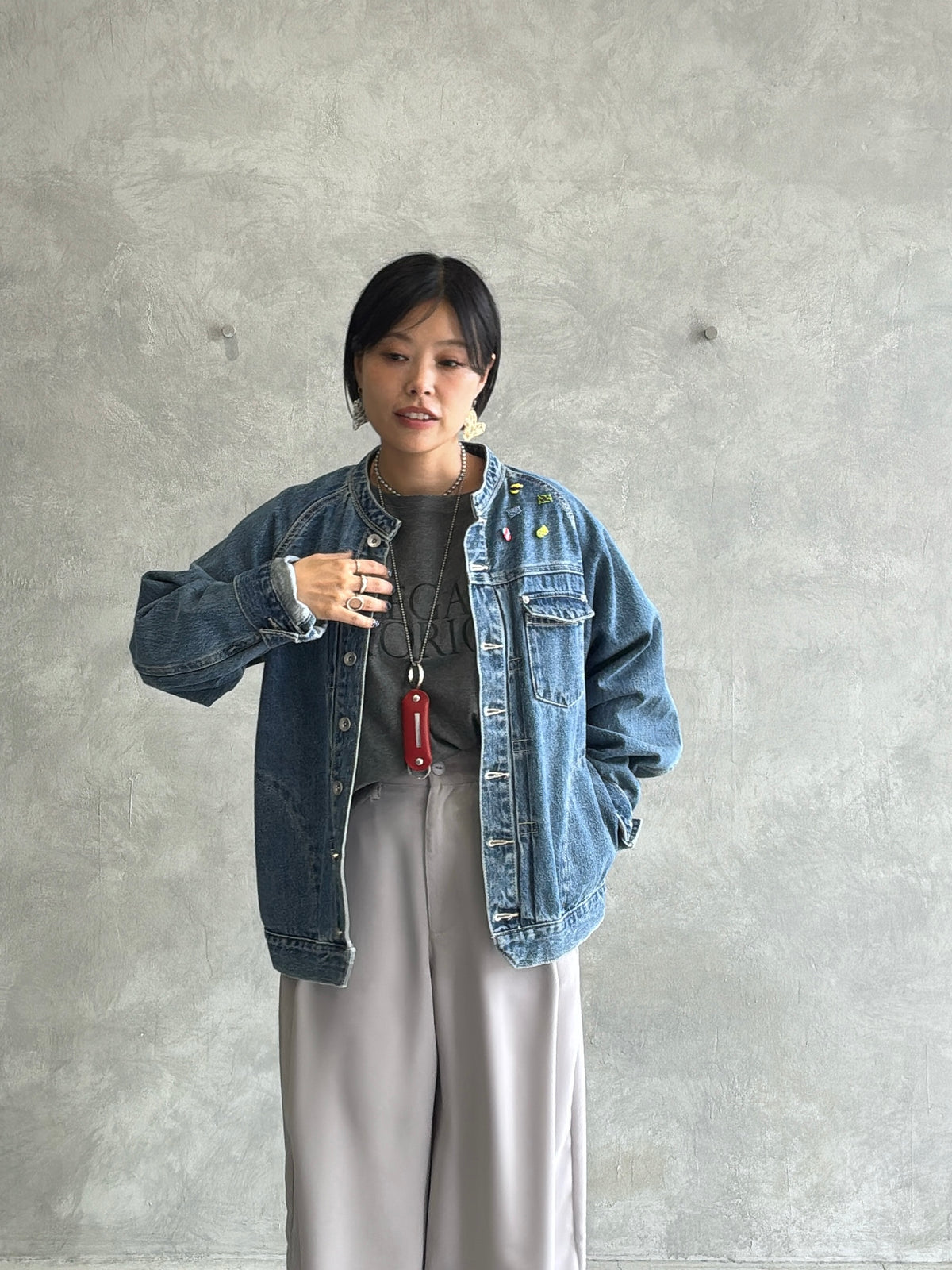 ロゴプリントロンT／Anna Kerry